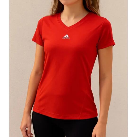 Sporty Red Climalite Athletic T-Shirt Adidas Performance Logo Tee Size S - Picture 1 of 4